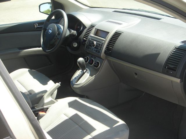 Nissan Sentra 2008 photo 4