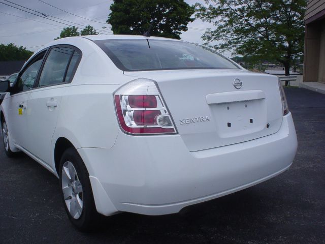 Nissan Sentra 2008 photo 15