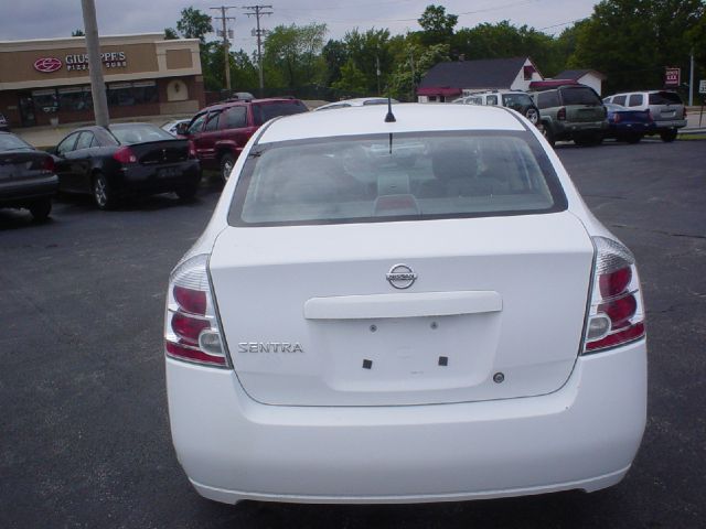 Nissan Sentra 2008 photo 2