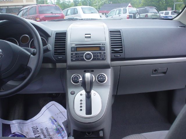 Nissan Sentra 2008 photo 5