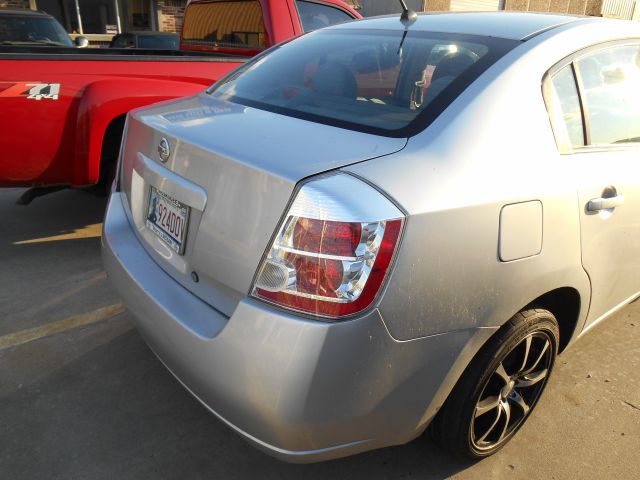 Nissan Sentra 2008 photo 4