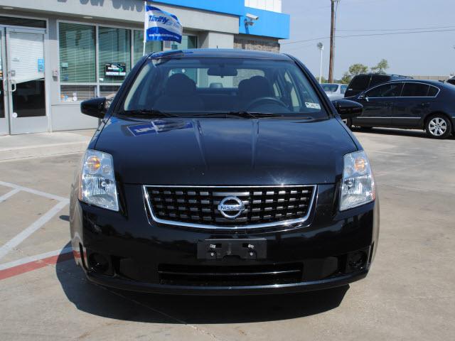 Nissan Sentra 2009 photo 1