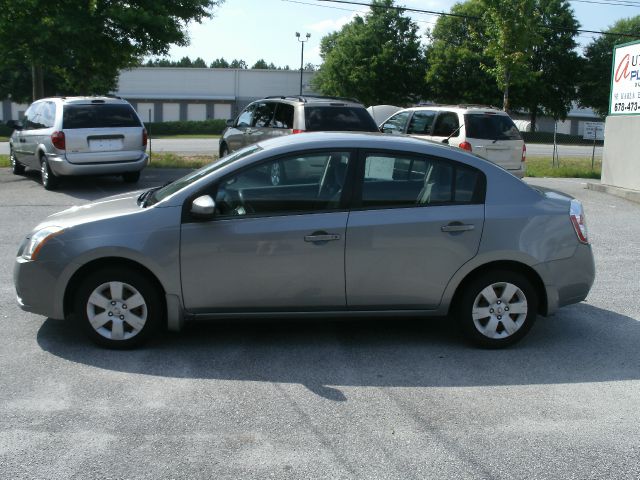 Nissan Sentra 2009 photo 1