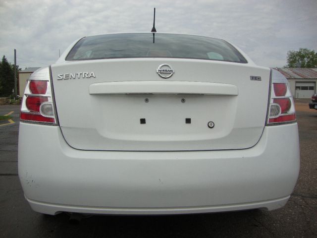 Nissan Sentra 2009 photo 8