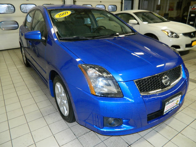 Nissan Sentra 2009 photo 1