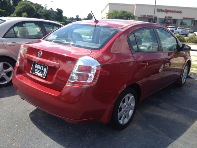 Nissan Sentra 2009 photo 4