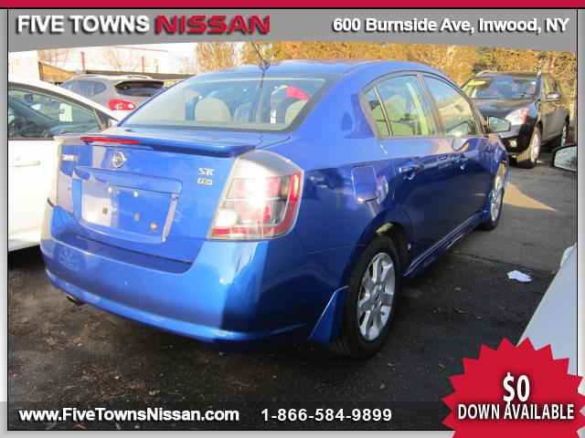 Nissan Sentra 2009 photo 3