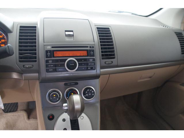 Nissan Sentra 2009 photo 13