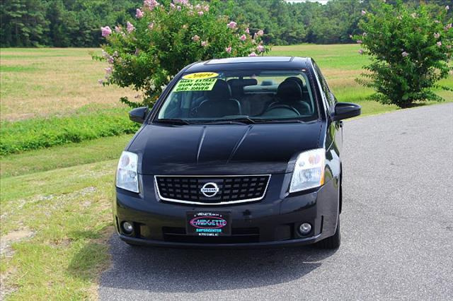 Nissan Sentra 2009 photo 1