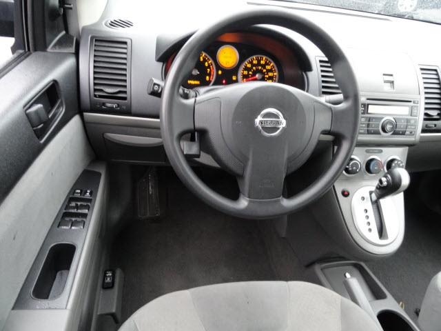 Nissan Sentra 2009 photo 5