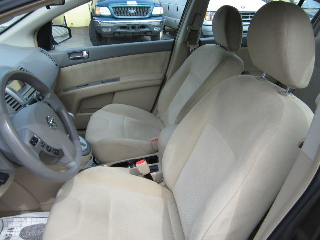 Nissan Sentra 2009 photo 2