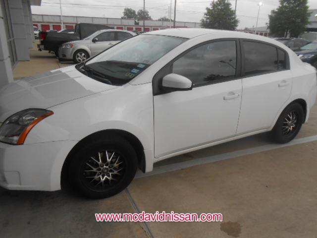 Nissan Sentra 2009 photo 1