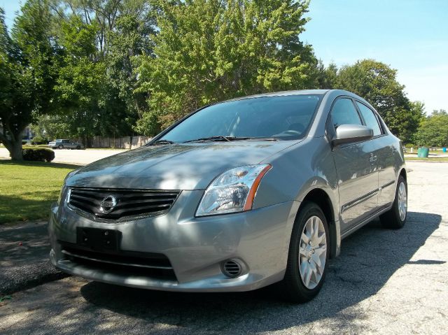 Nissan Sentra 2010 photo 1