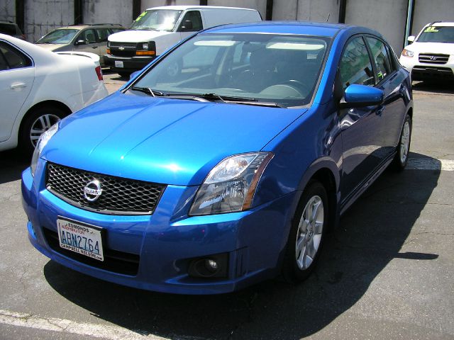 Nissan Sentra 2010 photo 4