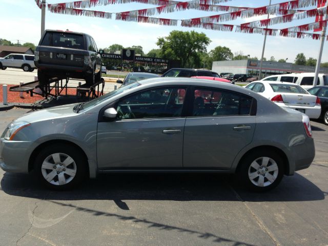 Nissan Sentra 2010 photo 3