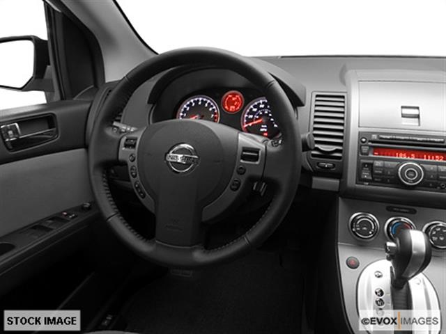 Nissan Sentra 2010 photo 3