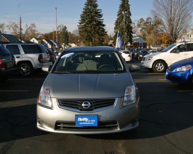 Nissan Sentra 2010 photo 2