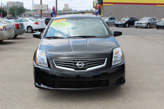 Nissan Sentra 2010 photo 1