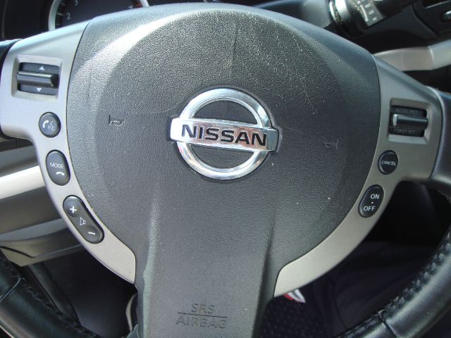 Nissan Sentra 2010 photo 3