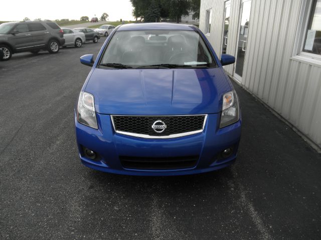 Nissan Sentra 2010 photo 4