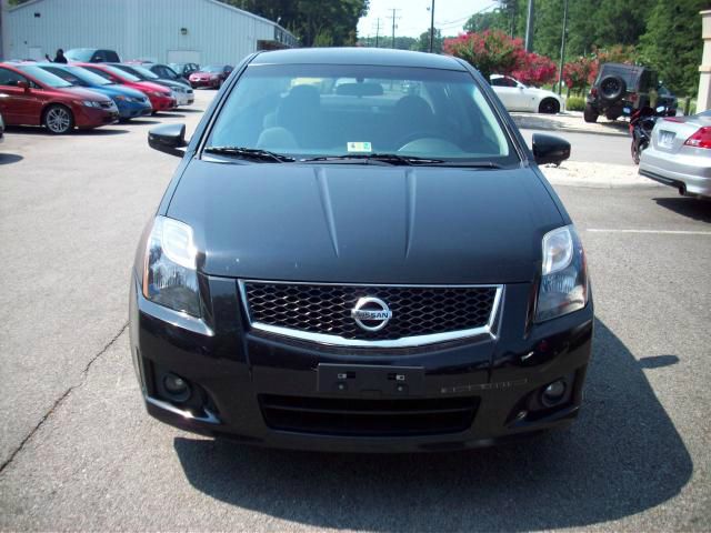 Nissan Sentra 2010 photo 1