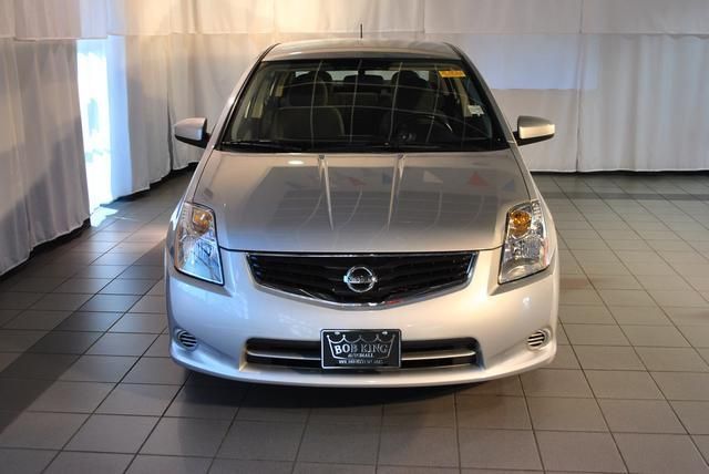 Nissan Sentra 2010 photo 1