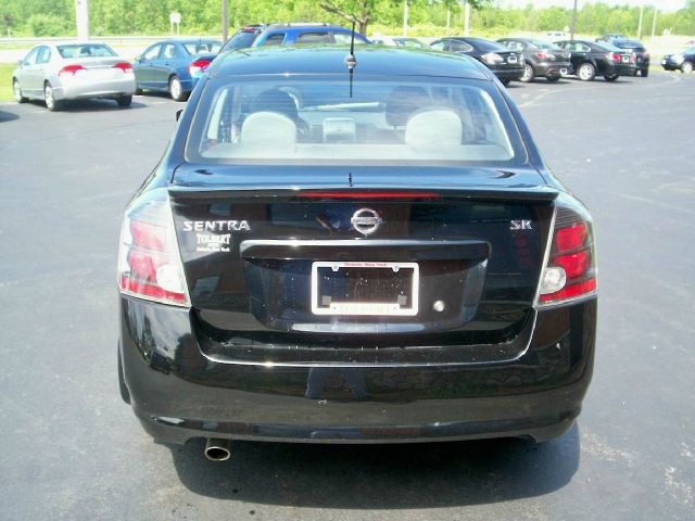 Nissan Sentra 2010 photo 2