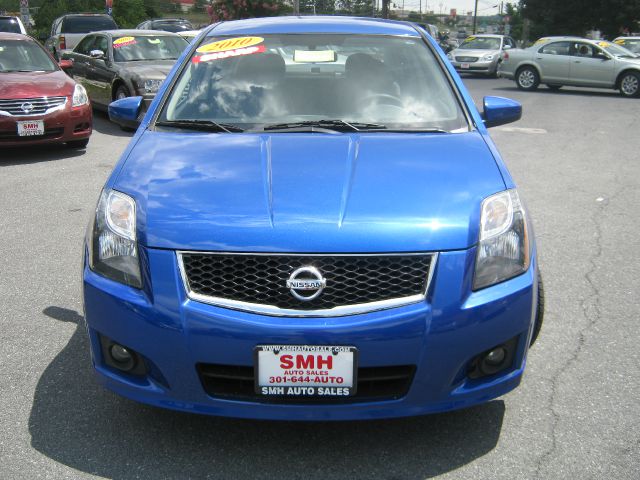 Nissan Sentra 2010 photo 2