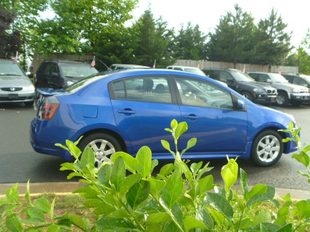 Nissan Sentra 2010 photo 9