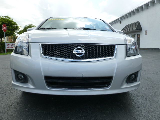 Nissan Sentra 2011 photo 4