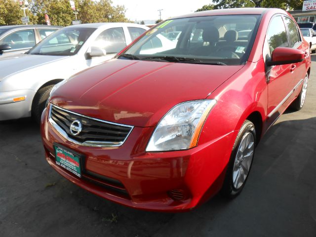 Nissan Sentra 2011 photo 2