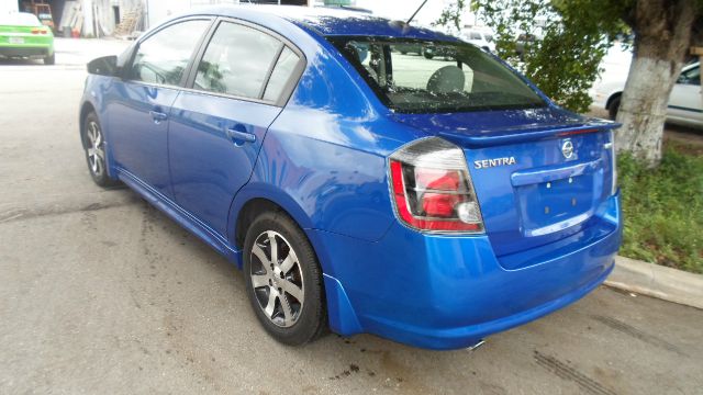 Nissan Sentra 2011 photo 3