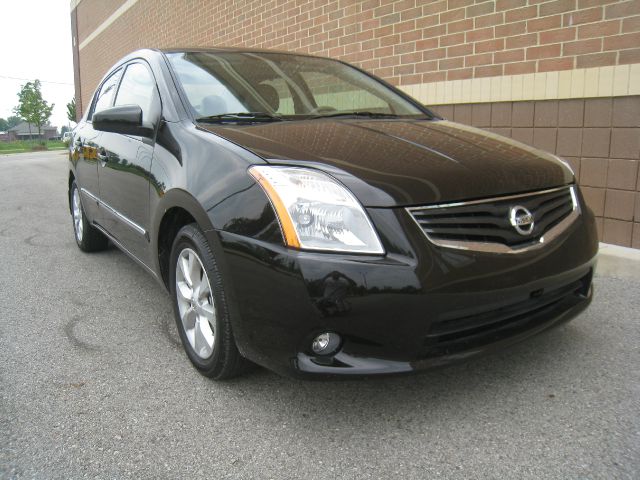 Nissan Sentra 2011 photo 1