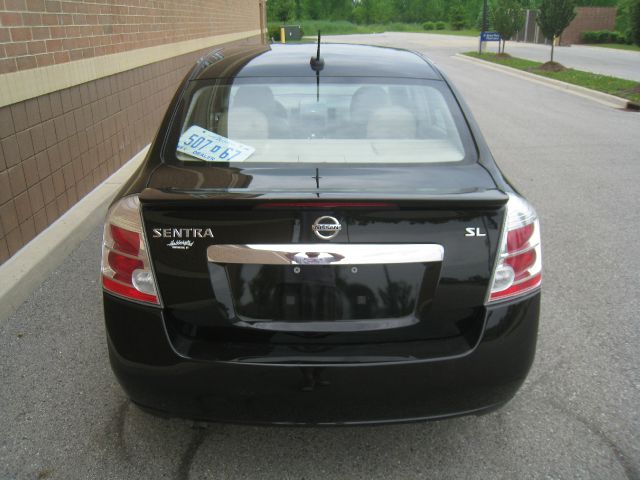 Nissan Sentra 2011 photo 4