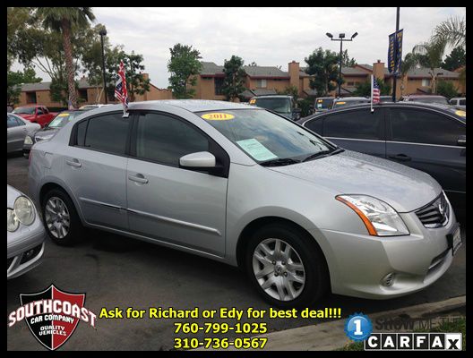 Nissan Sentra 2011 photo 1