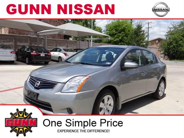 Nissan Sentra 2011 photo 2