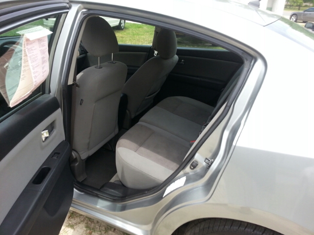 Nissan Sentra 2011 photo 12