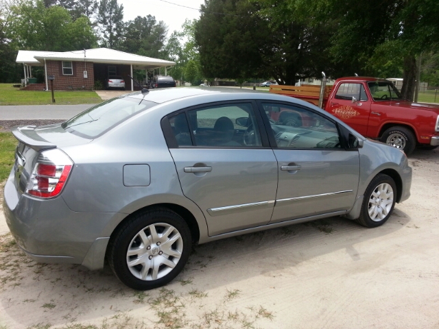 Nissan Sentra 2011 photo 15