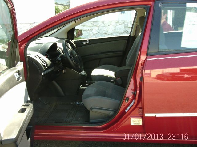 Nissan Sentra 2011 photo 1