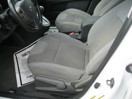 Nissan Sentra 2011 photo 5