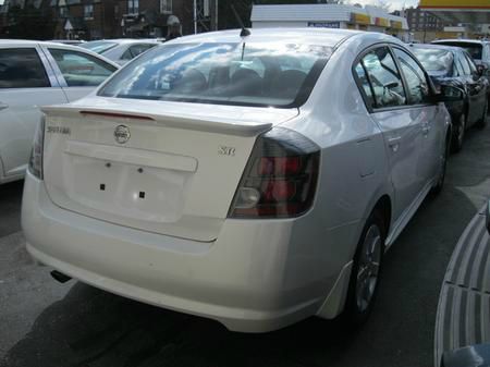 Nissan Sentra 2011 photo 8