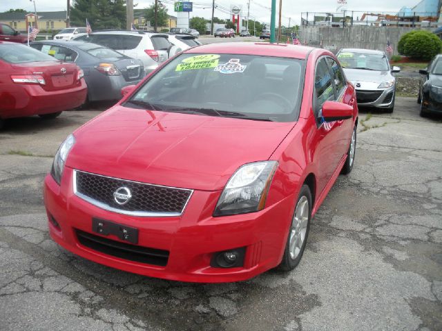 Nissan Sentra SLT Heavy DUTY Sedan