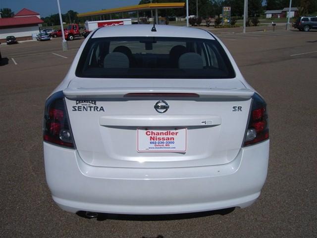 Nissan Sentra 2012 photo 2