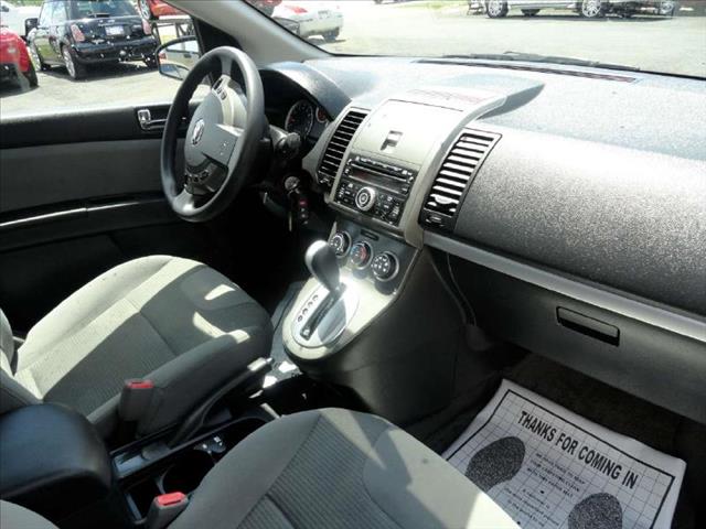 Nissan Sentra 2012 photo 22