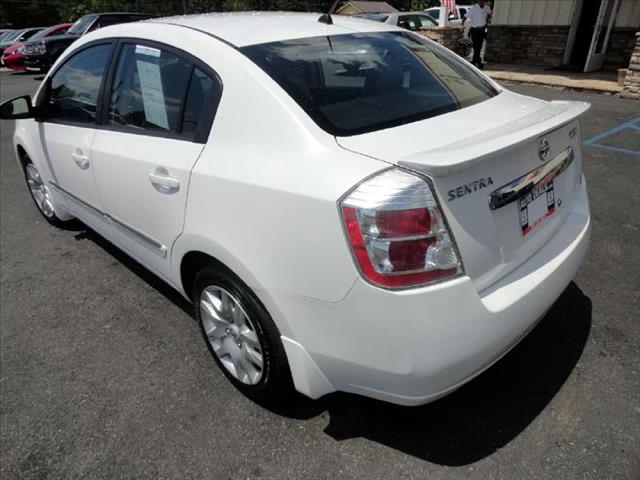 Nissan Sentra 2012 photo 24