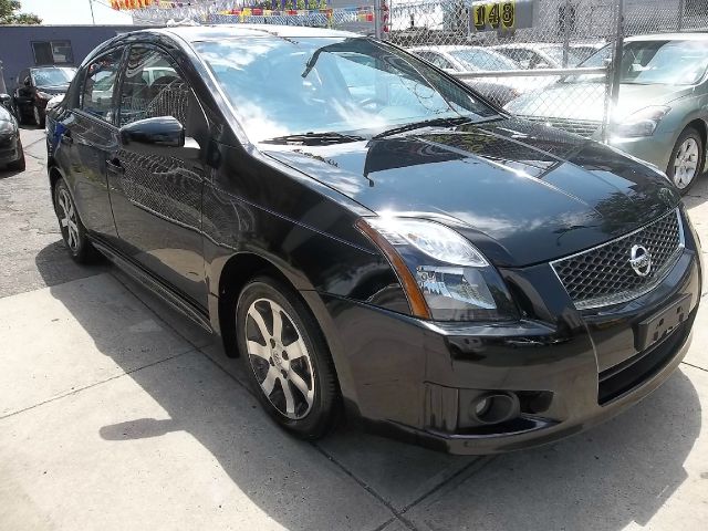 Nissan Sentra 2012 photo 2