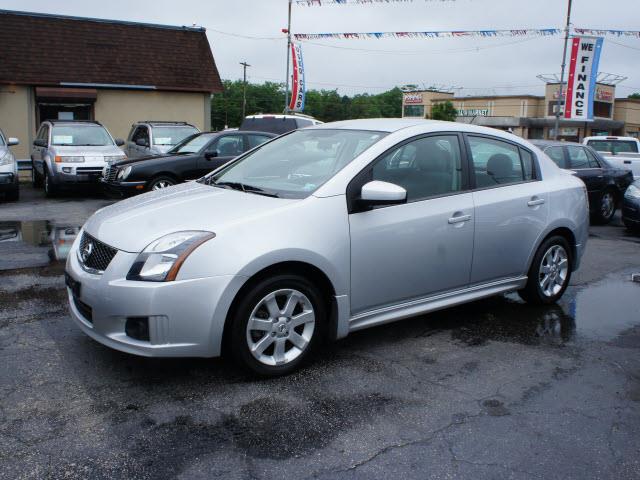 Nissan Sentra 2012 photo 1