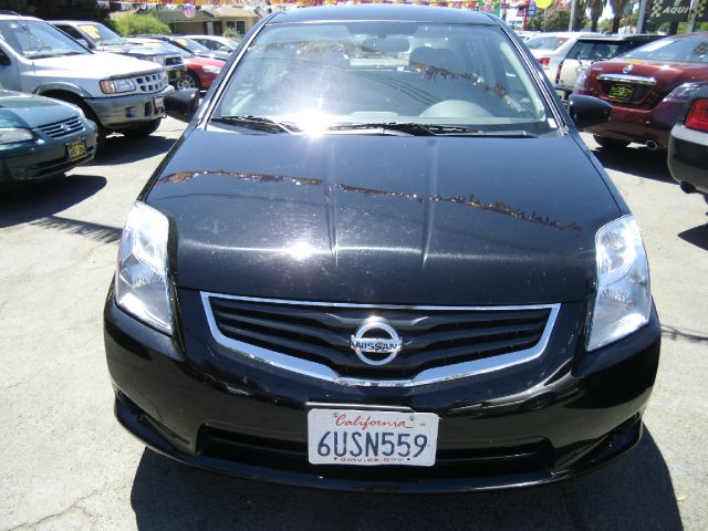 Nissan Sentra 2012 photo 2