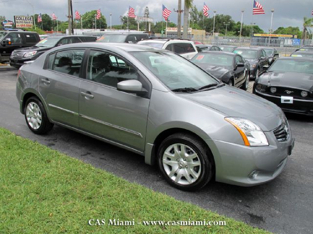 Nissan Sentra 2012 photo 4