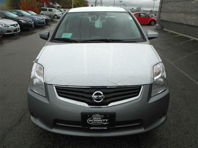 Nissan Sentra 2012 photo 3